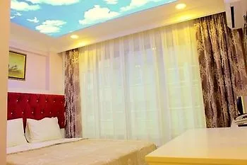 Hotell Hotelium 2 *